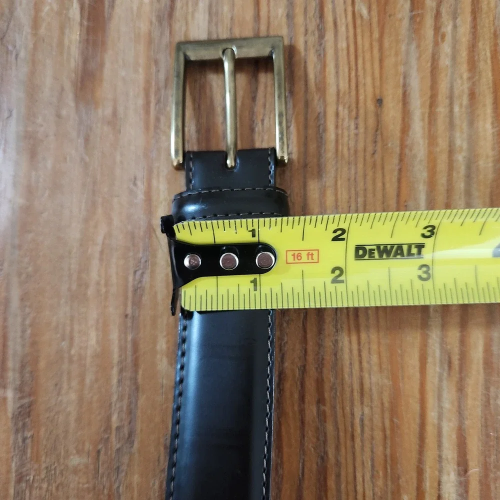 Mens L.L. Bean Dark Brown‎ Leather Belt Brass Buckle, Size 44